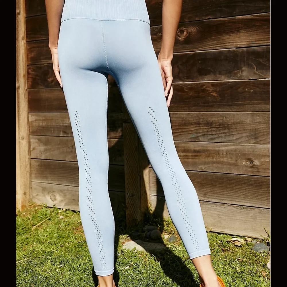 NEW Free People Movement Good Karma Leggings in Light Blue / Clear Breeze - M/L - Picture 2 of 10
